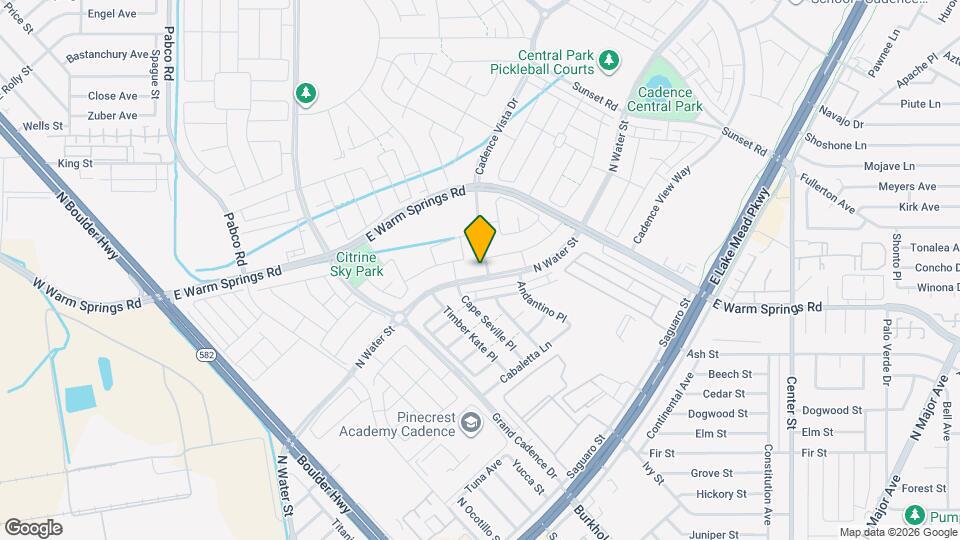 747 N Water St Map and Location Details