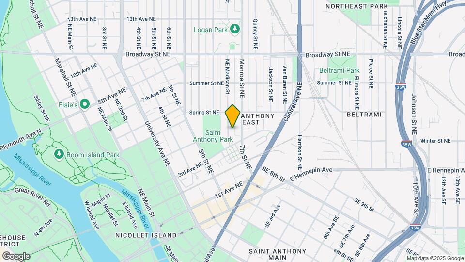 421 NE Madison St Map and Location Details