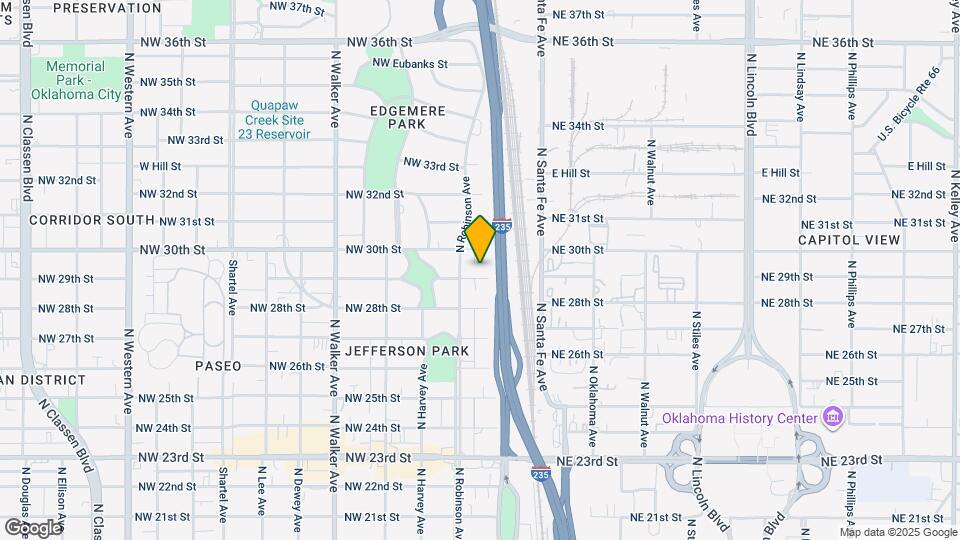 121 NW 29th St Map and Location Details