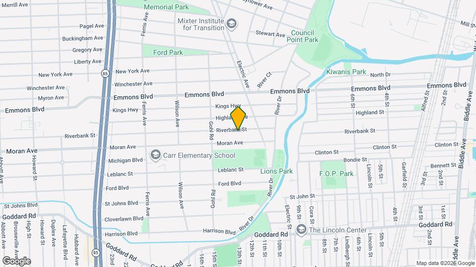 613 Riverbank St Map and Location Details