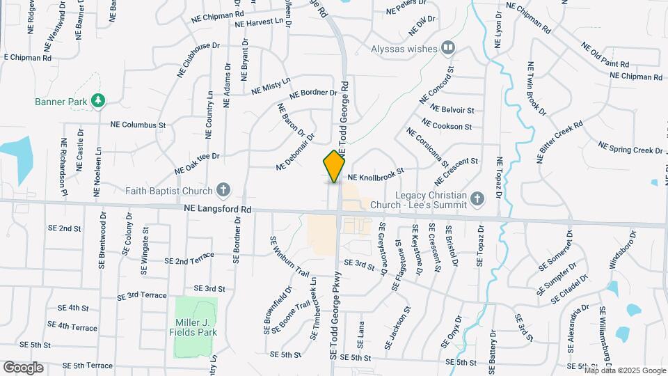 301 NE Timbercreek Dr Map and Location Details