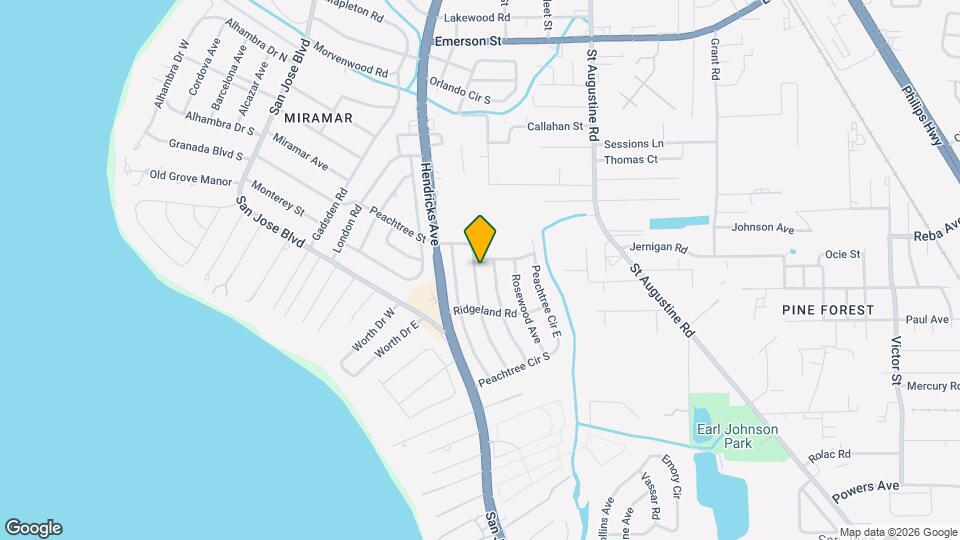 4245 Redwood Ave Map and Location Details