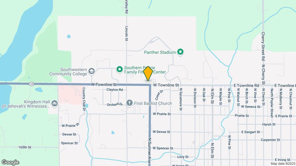 907 W Townline St Map and Location Details