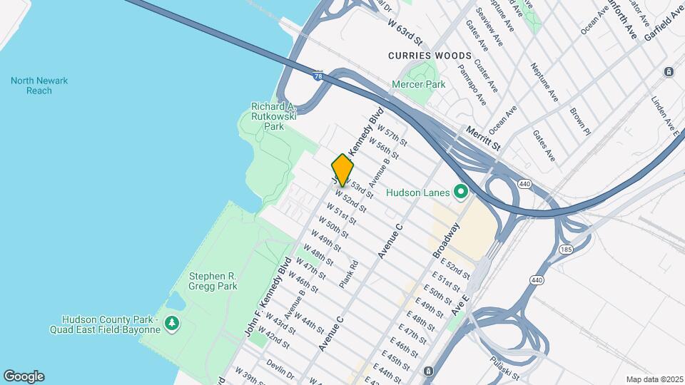 135 W 52nd St Map and Location Details