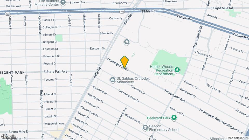 18736 Huntington Ave Map and Location Details