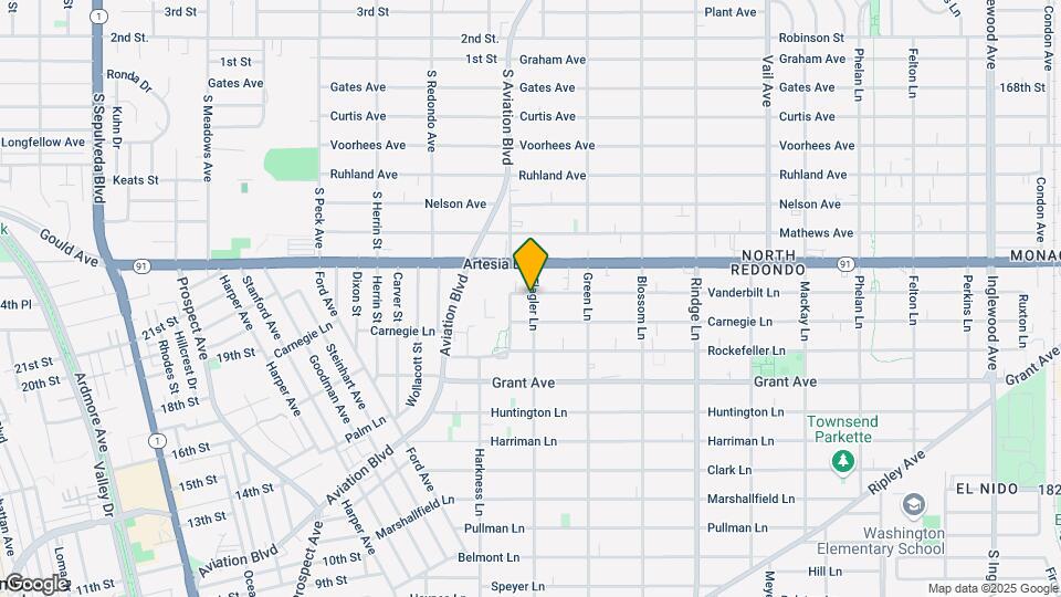 1810 Vanderbilt Ln Map and Location Details