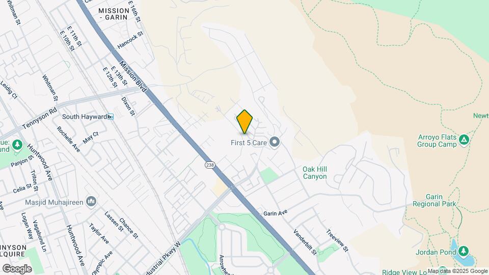 661 Royston Ln Map and Location Details