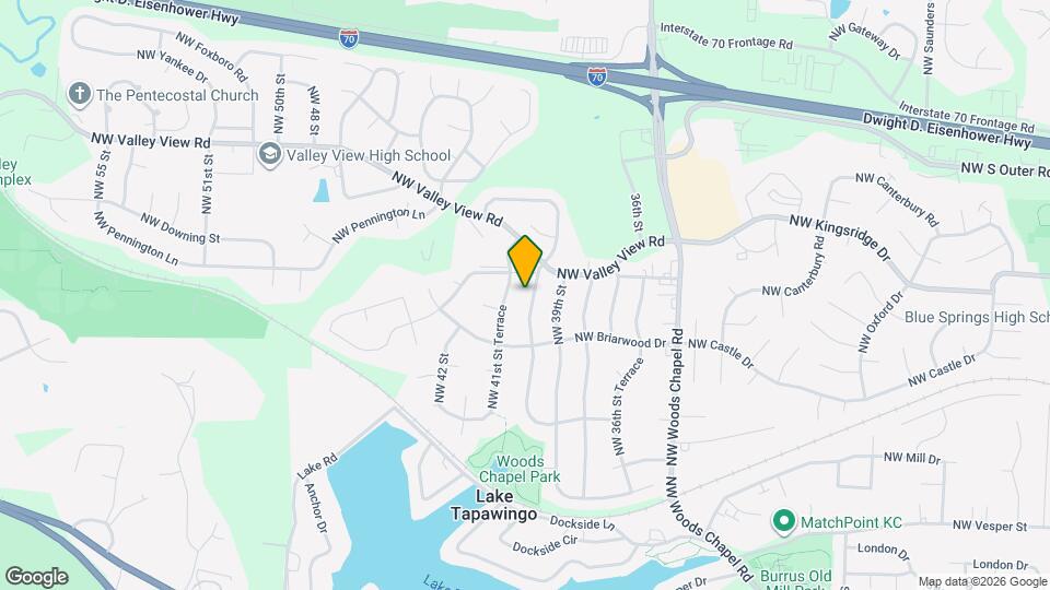 905 NW Delwood Dr Mapa y Detalles de la Ubicación