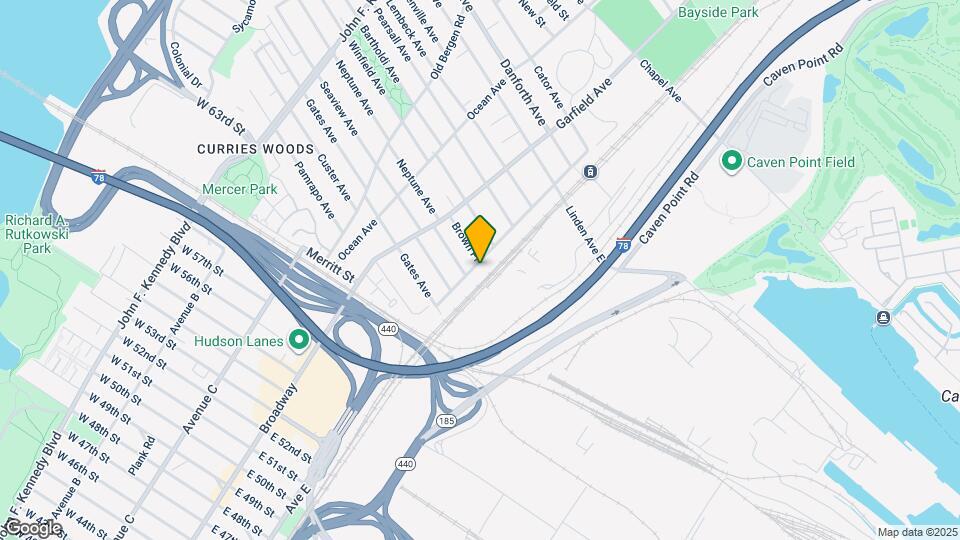 230 Princeton Ave Map and Location Details