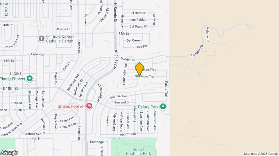 Beautiful 3 Bed 2 Bath - Gorgeous Views & Fenced in Backyard! Map and Location Details