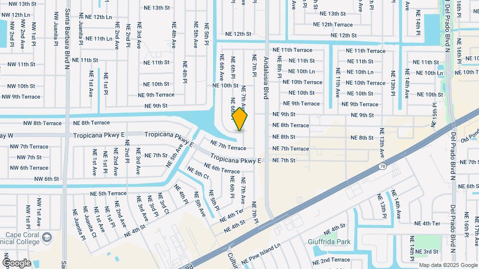 752 NE 7th Ave Map and Location Details
