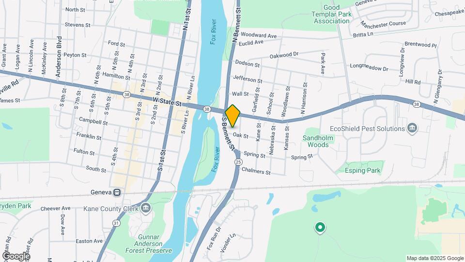 131 Oak St Mapa y Detalles de la Ubicación