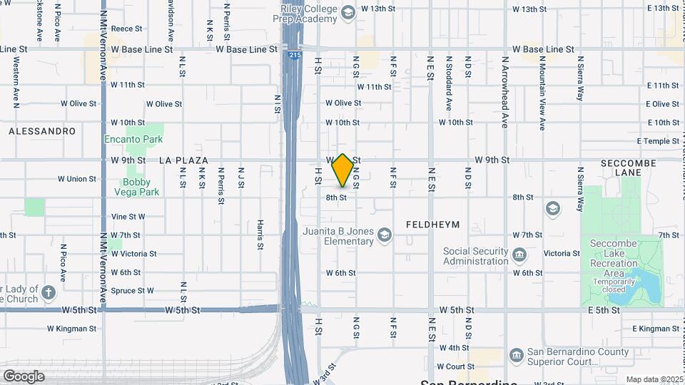 740 W 8th St Mapa y Detalles de la Ubicación