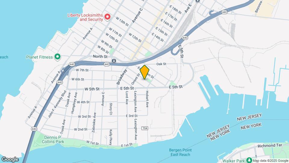 64 Cottage St Map and Location Details