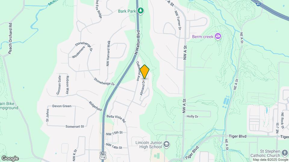 2104 Almand Dr Mapa y Detalles de la Ubicación