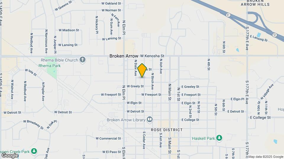 624 N Cedar Ave Mapa y Detalles de la Ubicación
