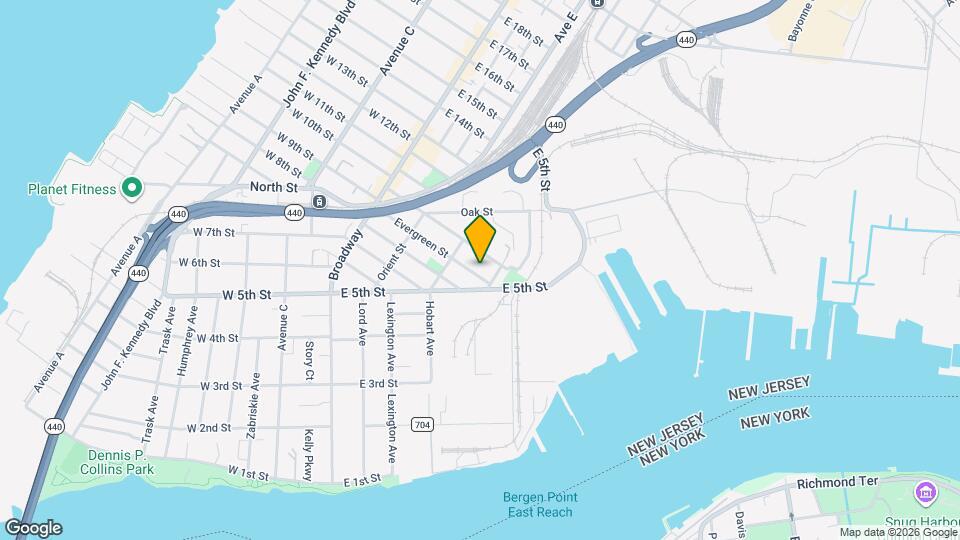 105 Evergreen St Map and Location Details