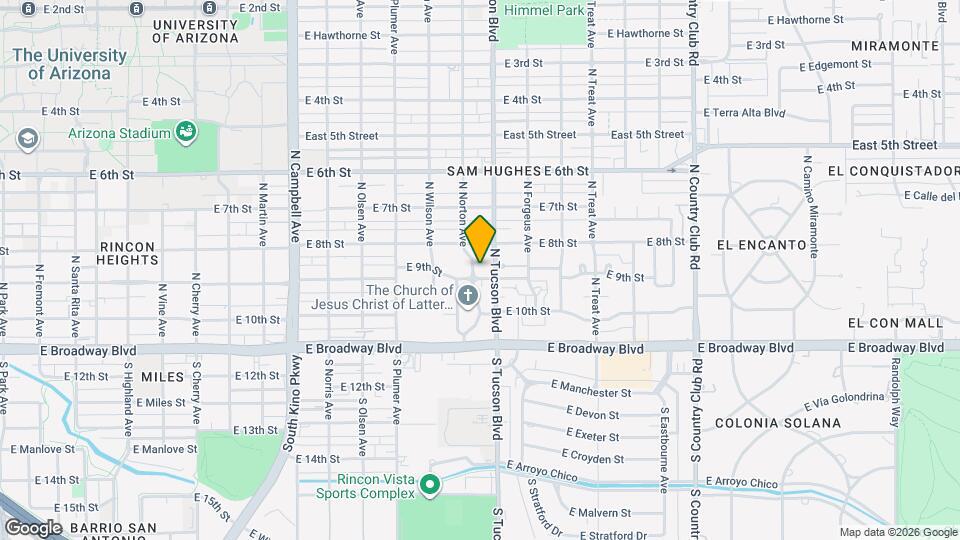 222 N Norton Ave Map and Location Details