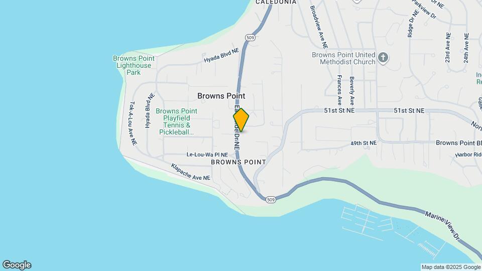 6715 East Side Dr NE Map and Location Details