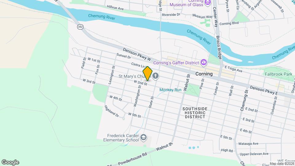 231 W 3rd St Mapa y Detalles de la Ubicación