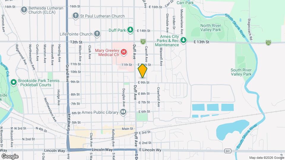 121 E 9th St Map and Location Details