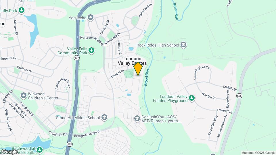 43291 Mitcham Square Map and Location Details