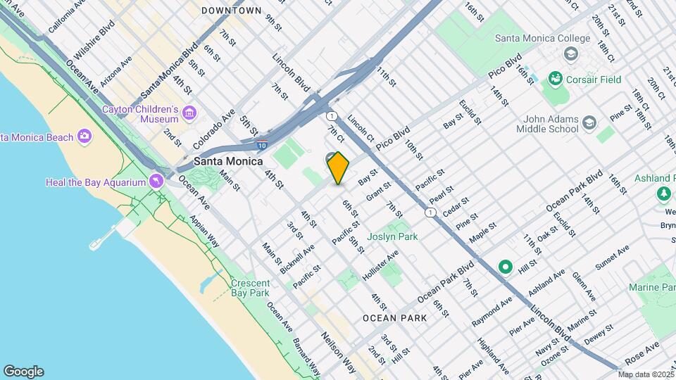Bay on 6th Mapa y Detalles de la Ubicación