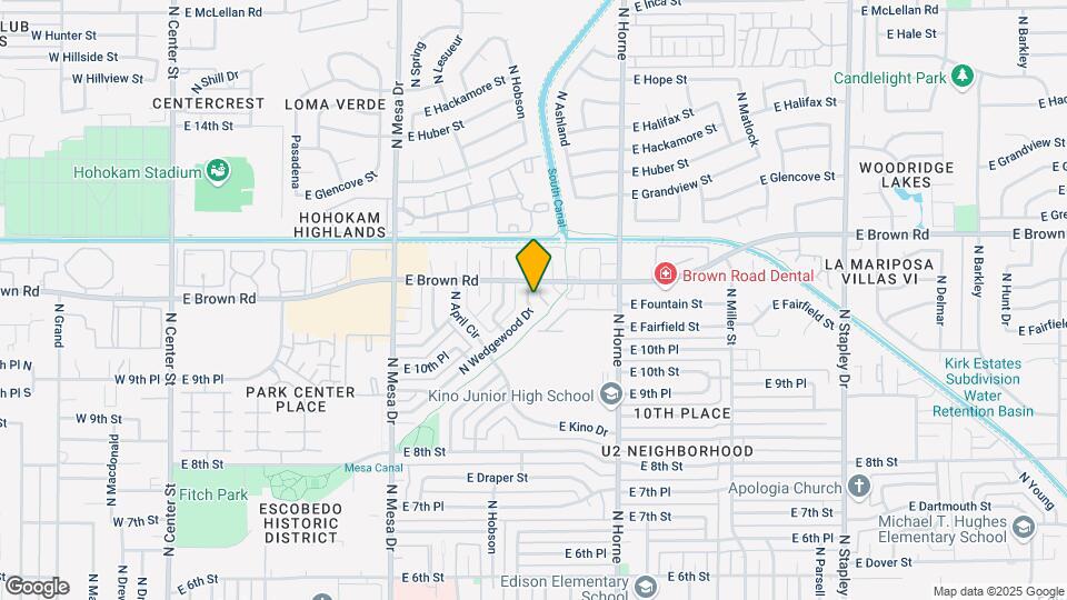 1065 N Wedgewood Dr Mapa y Detalles de la Ubicación