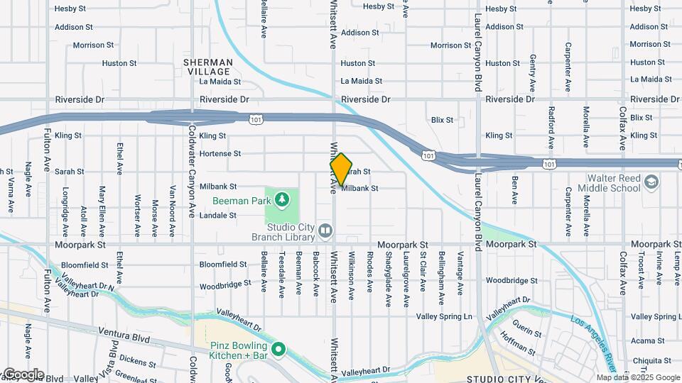 4530 Whitsett Ave Map and Location Details