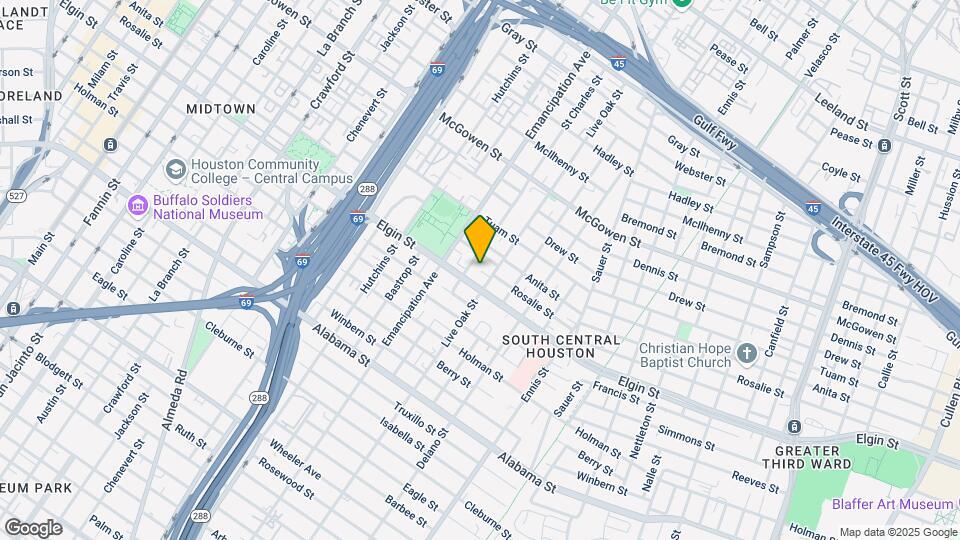 3030 Live Oak St Map and Location Details