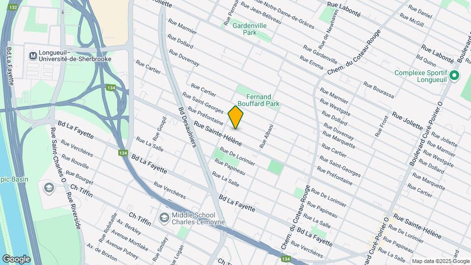 986 Préfontaine Rue Map and Location Details