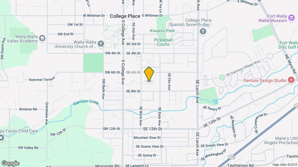 223 SE Roseville Ln Map and Location Details