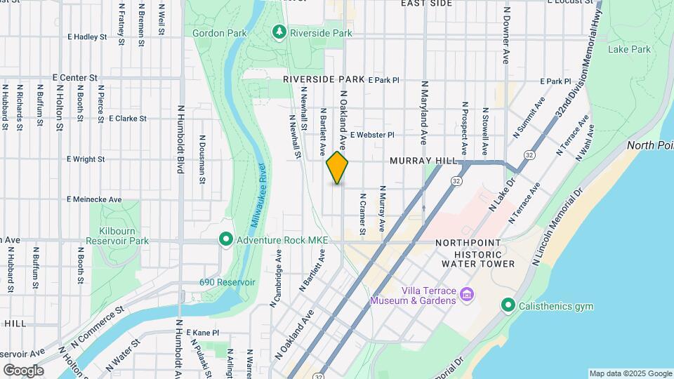 2445 N Oakland Ave, Unit 2447 Mapa y Detalles de la Ubicación