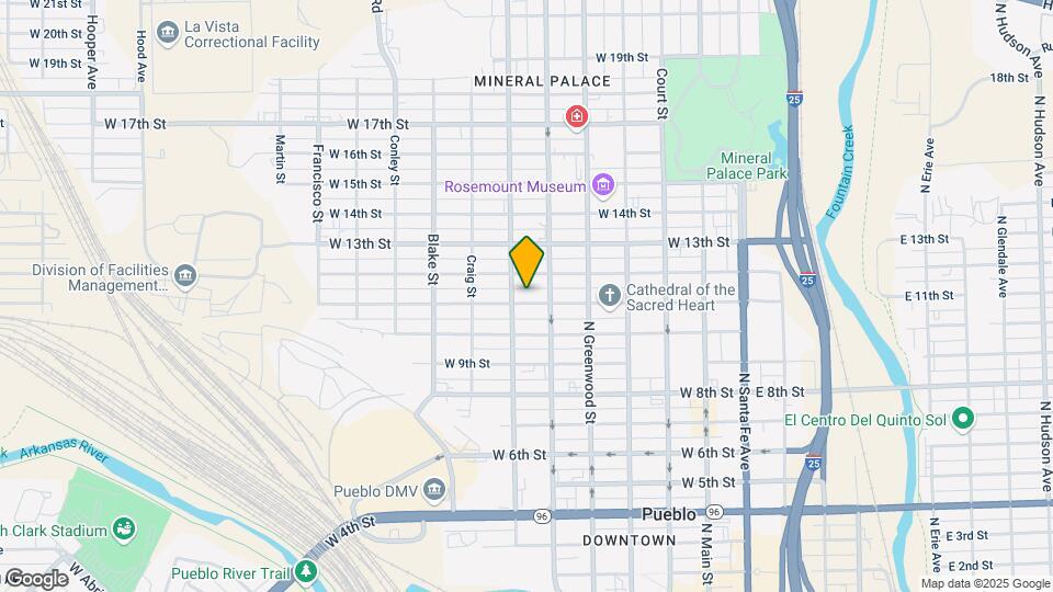 615 W 11th St Map and Location Details