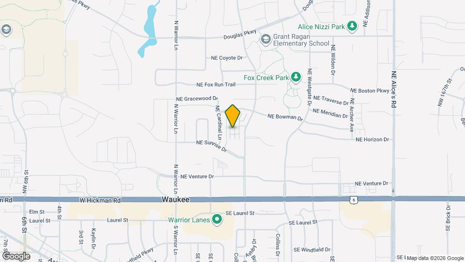 324 NE Sandalwood Map and Location Details