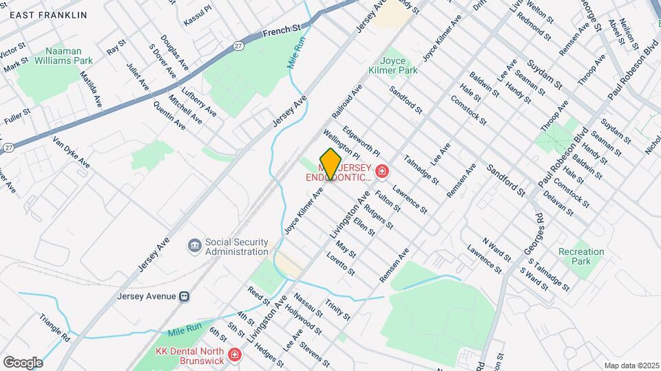 32 Rutgers St Map and Location Details