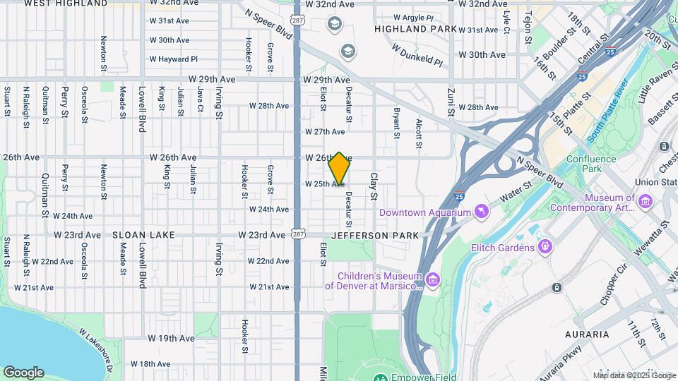 Polished Jefferson Park home with big fron Mapa y Detalles de la Ubicación