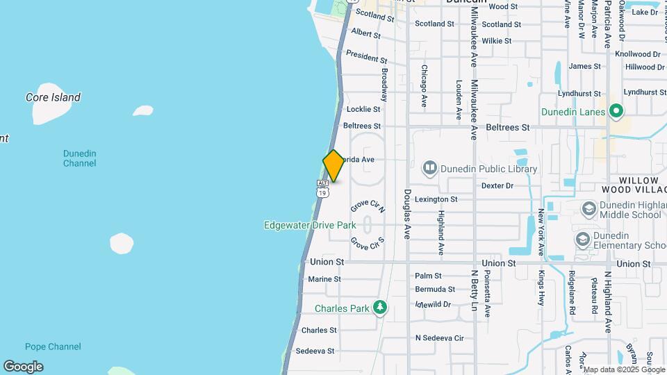 215 Edgewater Dr Map and Location Details