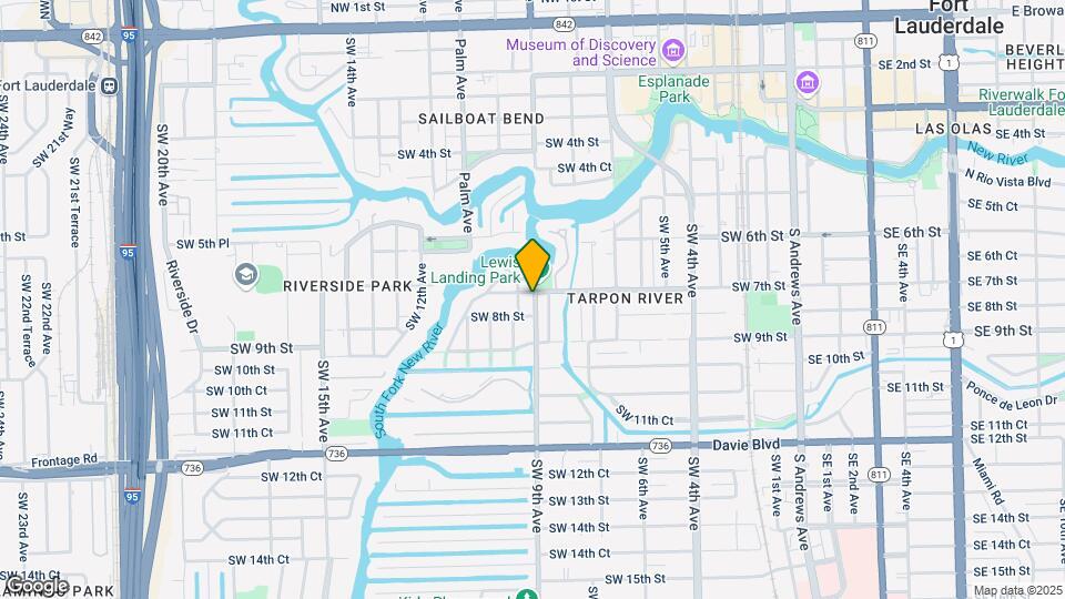 701 SW 9th Ave Map and Location Details