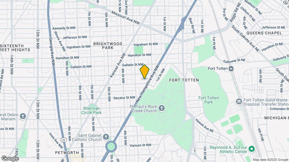 215 Emerson St NW, Unit 202 Mapa y Detalles de la Ubicación