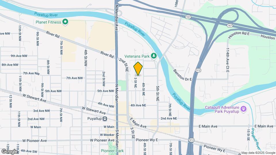617-613 3 St NE Map and Location Details