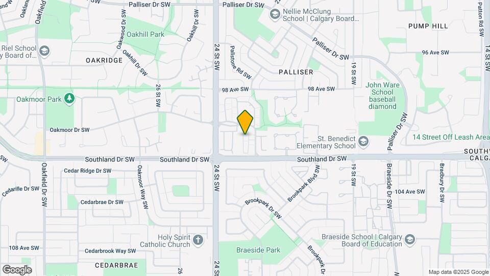 Oakmoor Townhomes Map and Location Details