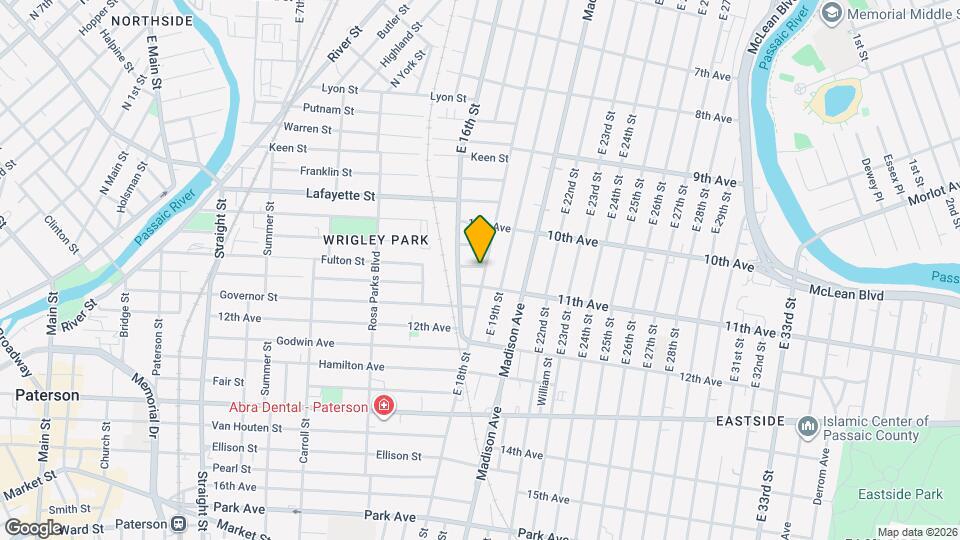 494 E 18th St Map and Location Details