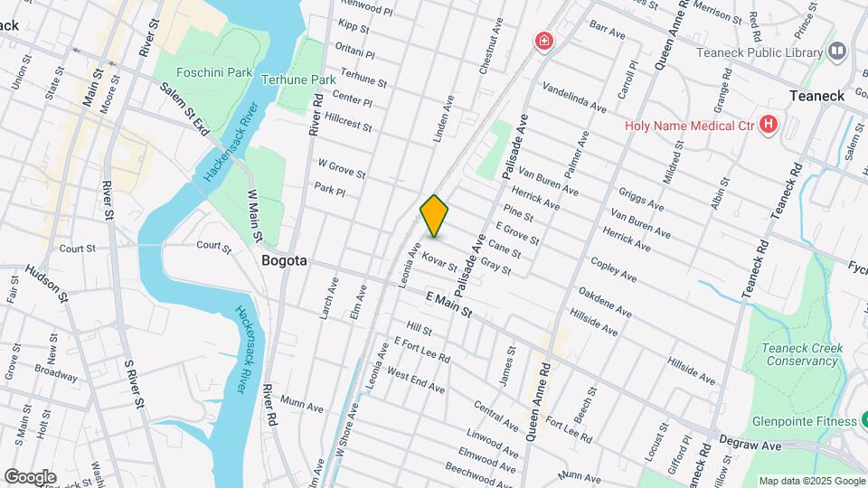 40 Gray St Rentals in Bogota, NJ