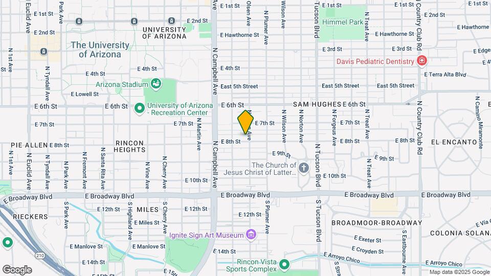 2039 E 8th St Map and Location Details