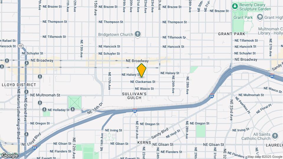 2149 NE Clackamas St Mapa y Detalles de la Ubicación