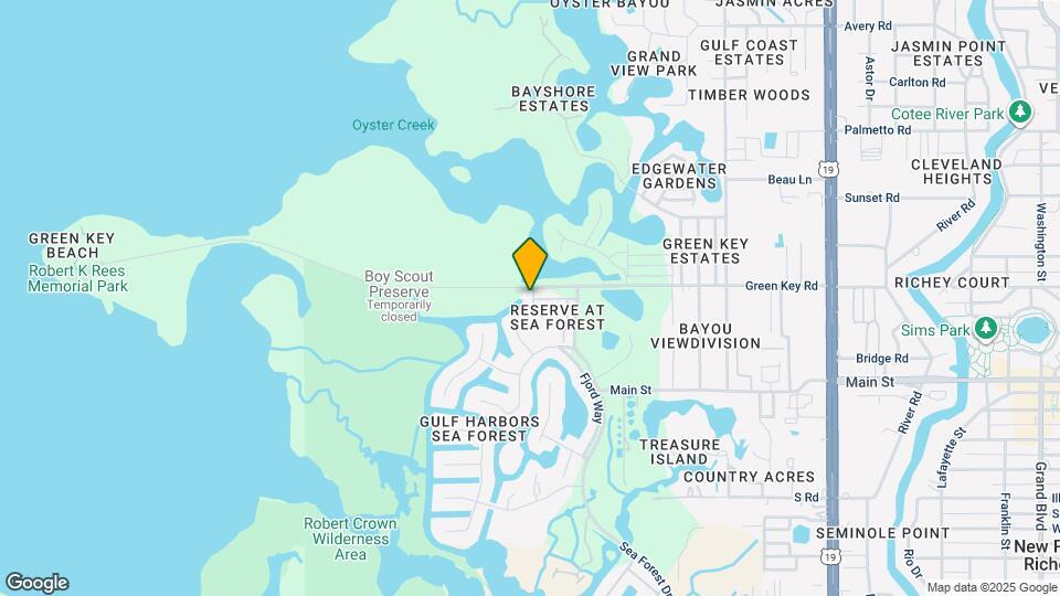 6533 Channelside Dr Map and Location Details