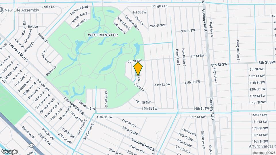 732 Jack Ave S Map and Location Details