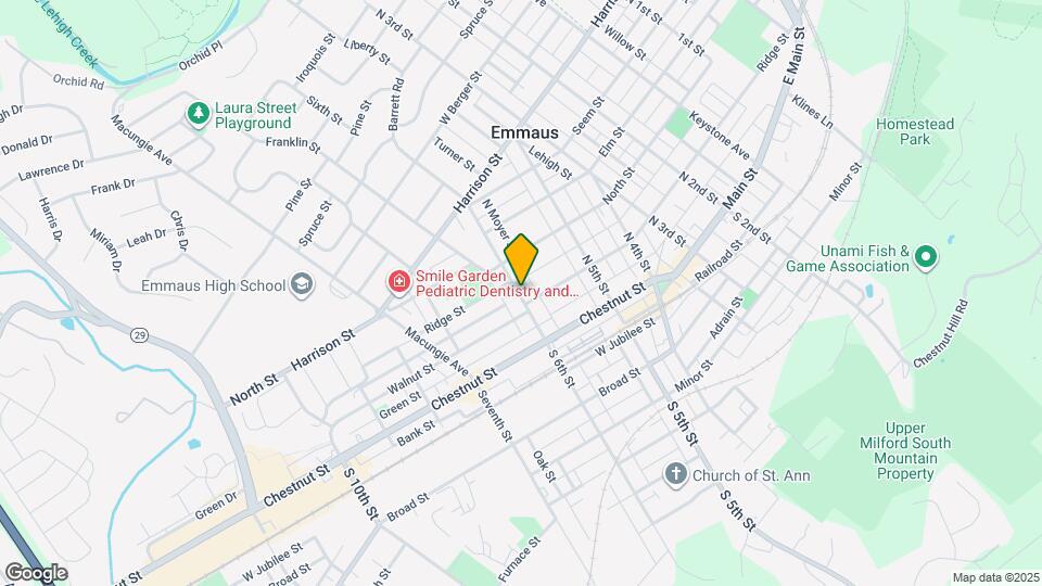 109 N Sixth St Map and Location Details