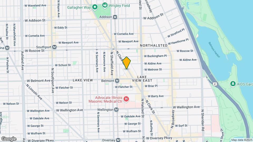 3242 N Clark St Map and Location Details